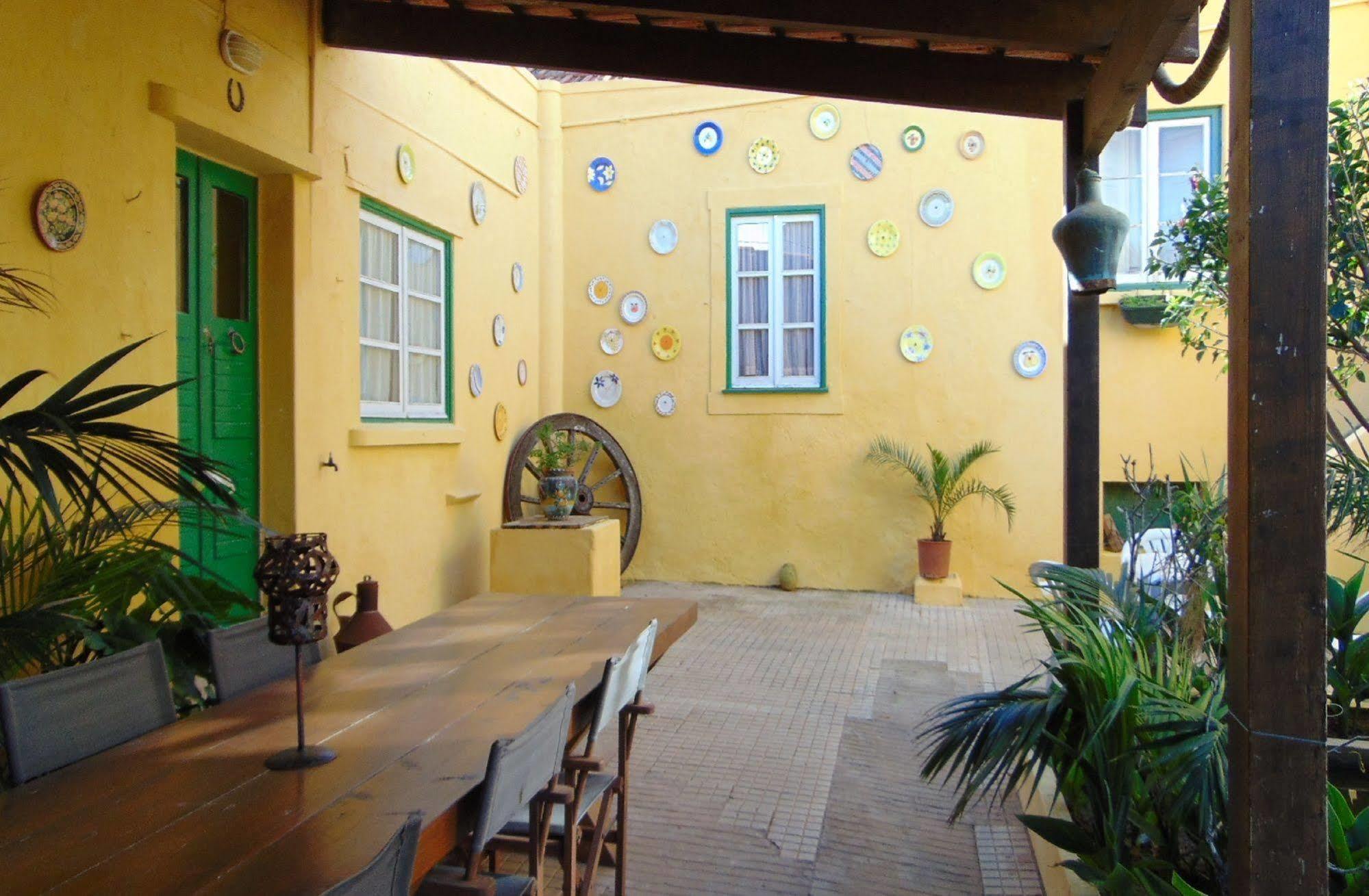 Casa Mestre Guesthouse Vila do Bispo Extérieur photo