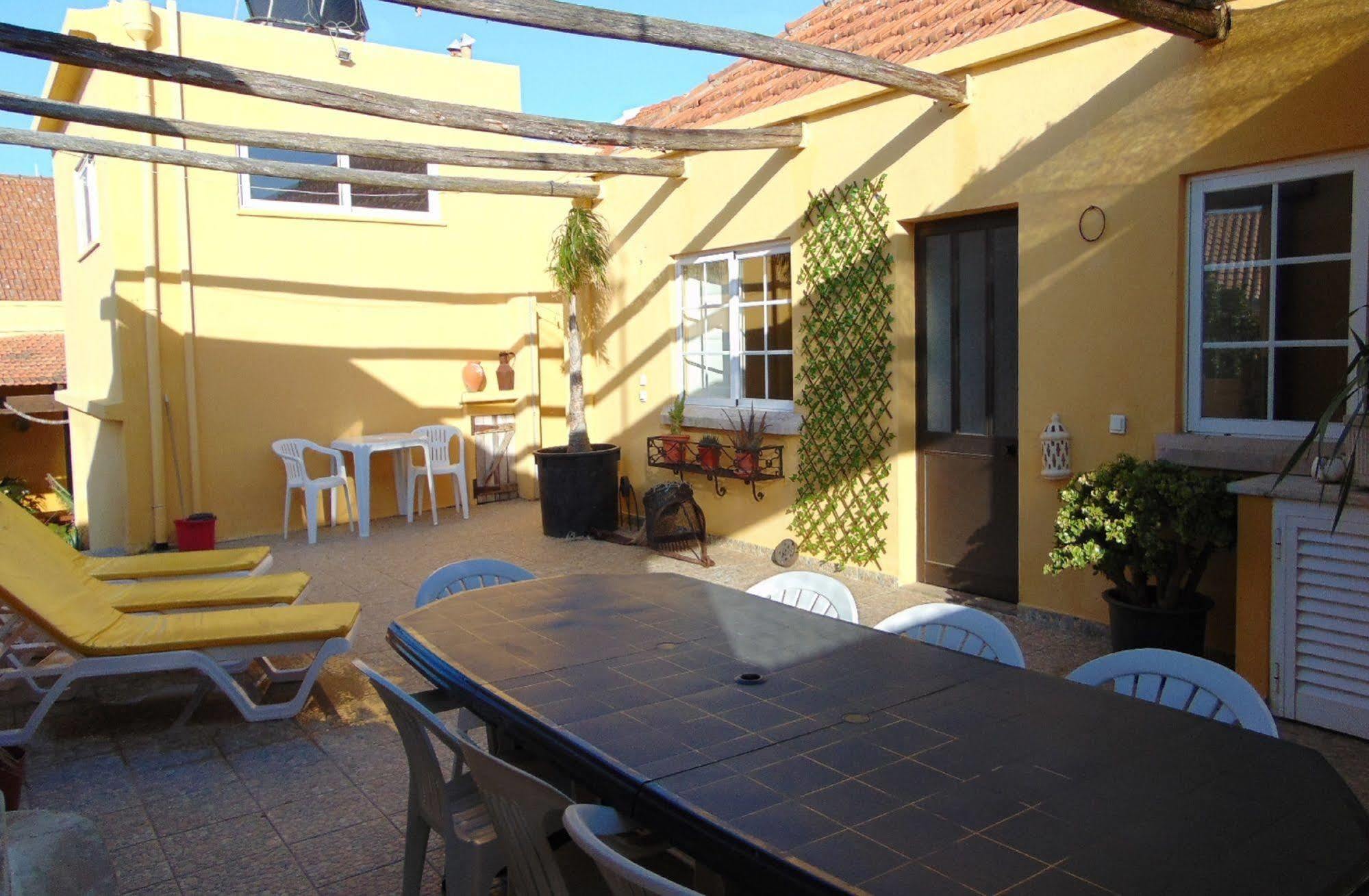 Casa Mestre Guesthouse Vila do Bispo Extérieur photo