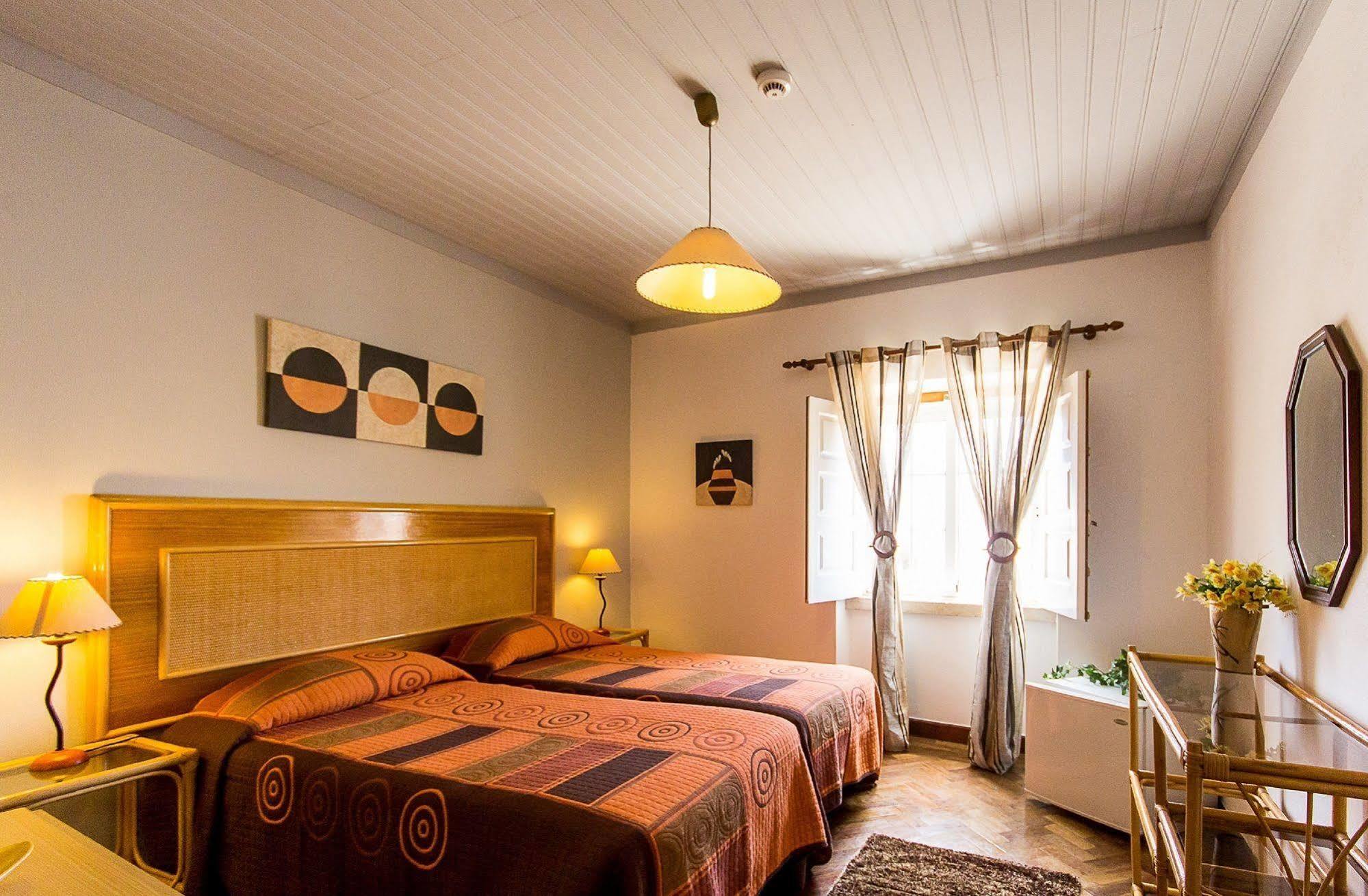 Casa Mestre Guesthouse Vila do Bispo Extérieur photo