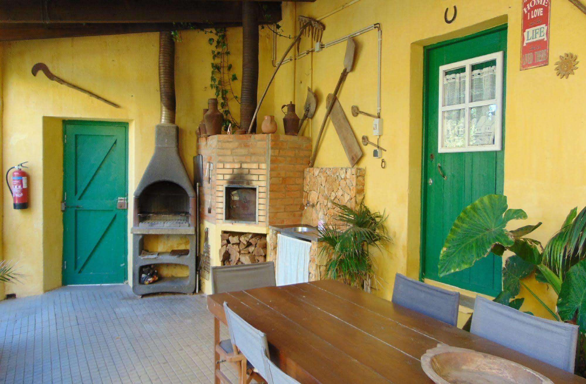 Casa Mestre Guesthouse Vila do Bispo Extérieur photo