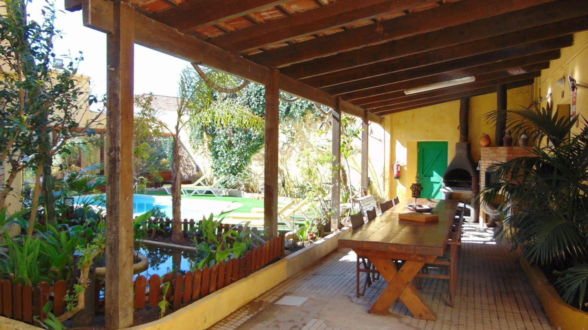 Casa Mestre Guesthouse Vila do Bispo Extérieur photo